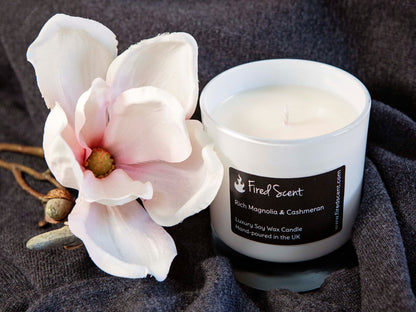 Rich Magnolia & Cashmeran Candle (Medium)